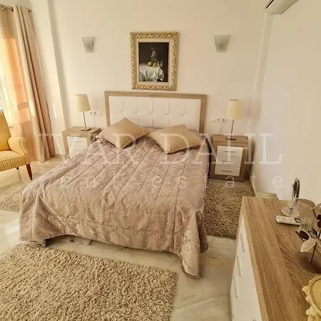 El Puente Luxury 3 Bedroom